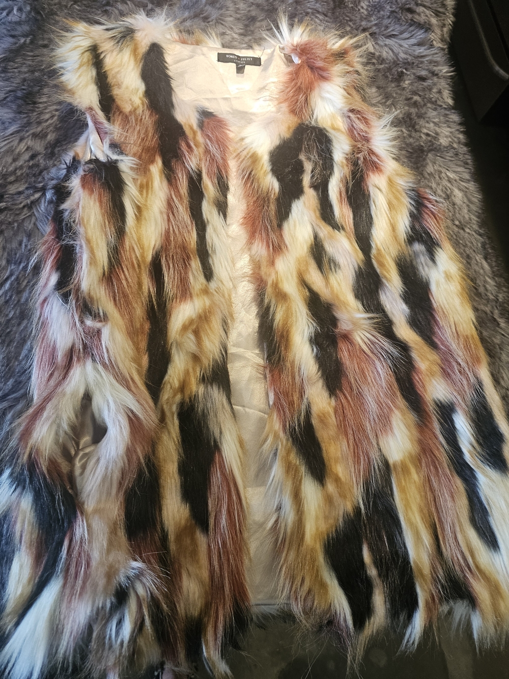 Romeo & Juliet Couture Multi-Color Faux Fur Vest in Brown, Black & Cream - Picture 5 of 5